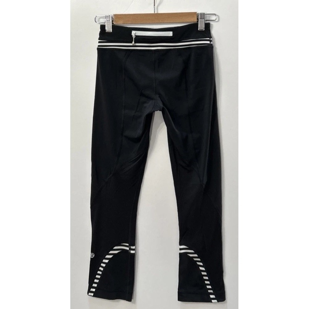 LULULEMON Run Inspire Crop Black & White Leggings Size 4 NO Pilling EC